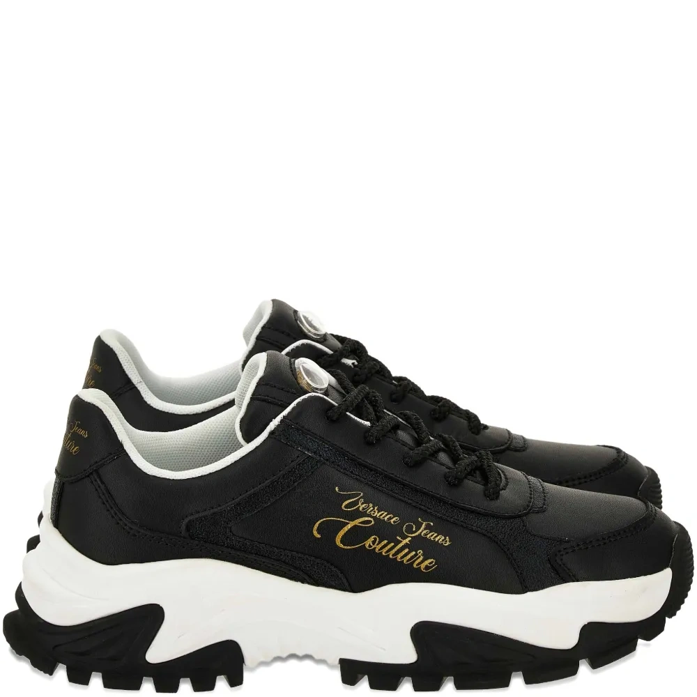 Массивные кроссовки с логотипом