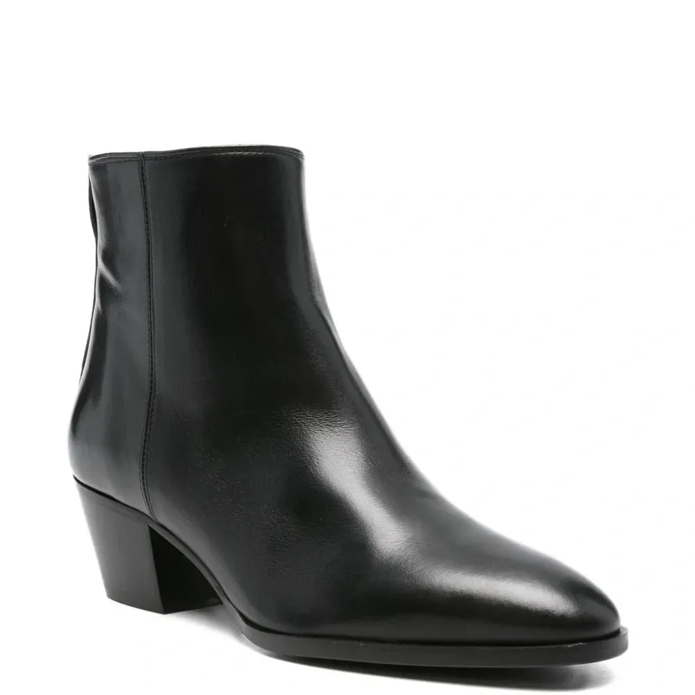 Ботинки на молнии с заостренным носком Ботинки на молнии с заостренным носком