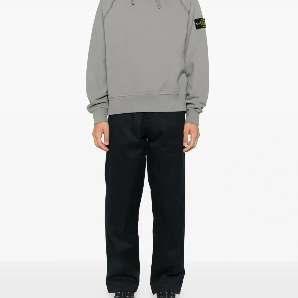 Худи с рукавами реглан и логотипом