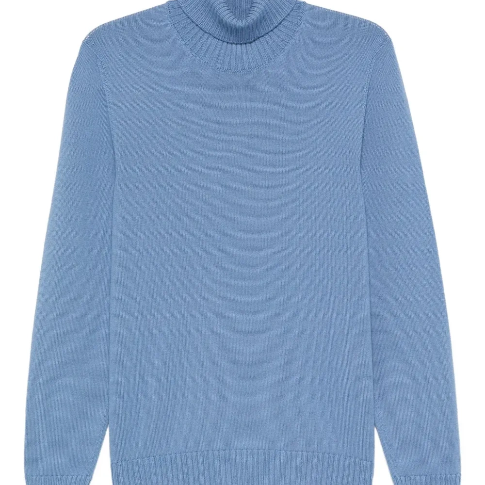 Свитер из шерсти мериноса с высоким воротником