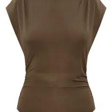 Футболка с присборенными плечами Футболка с присборенными плечами