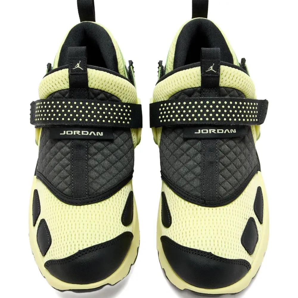 Кроссовки Jordan Trunner