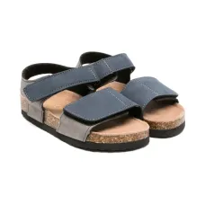 Сандалии с ремешками