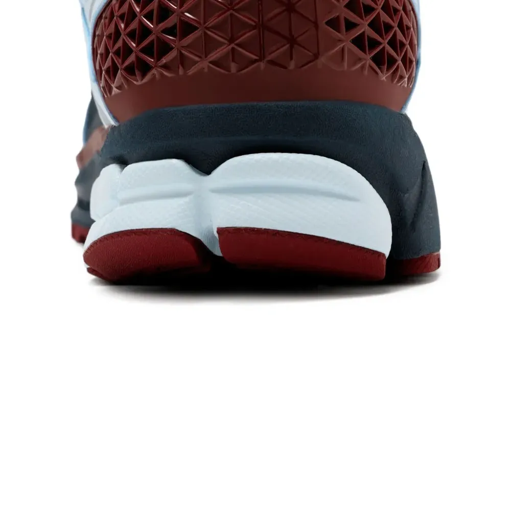 Кроссовки Zoom Vomero 5 Кроссовки Zoom Vomero 5