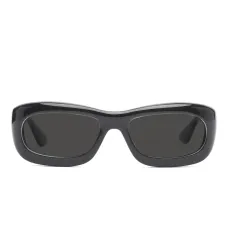 Солнцезащитные очки в прямоугольной оправе Солнцезащитные очки в прямоугольной оправе