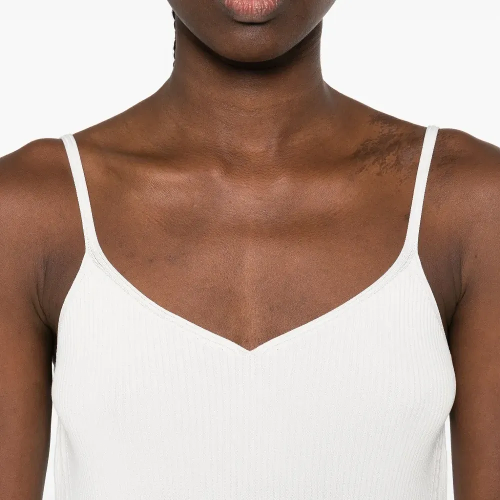 Топ без рукавов