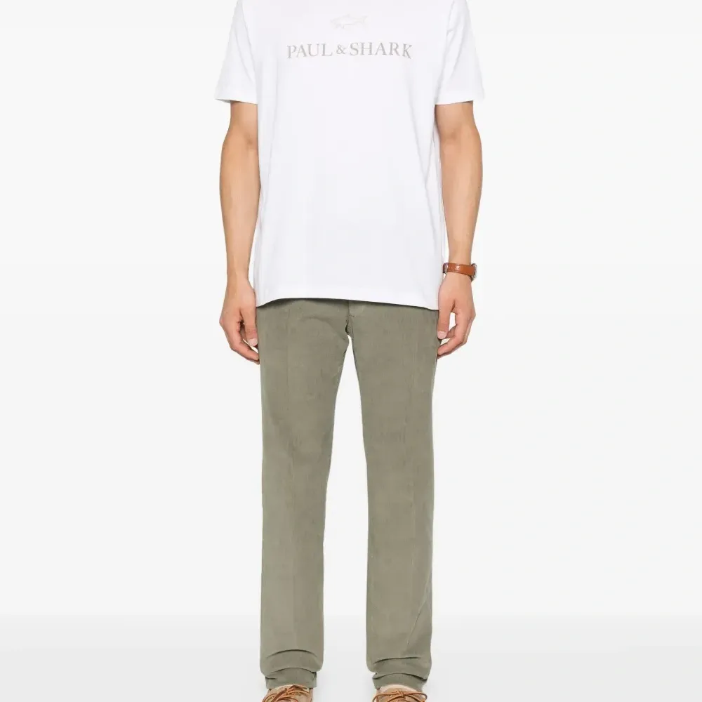 Футболка с логотипом Футболка с логотипом