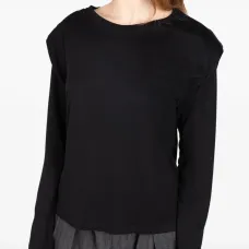 Футболка с вышивкой