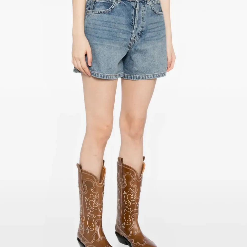 Джинсовые шорты Tippi