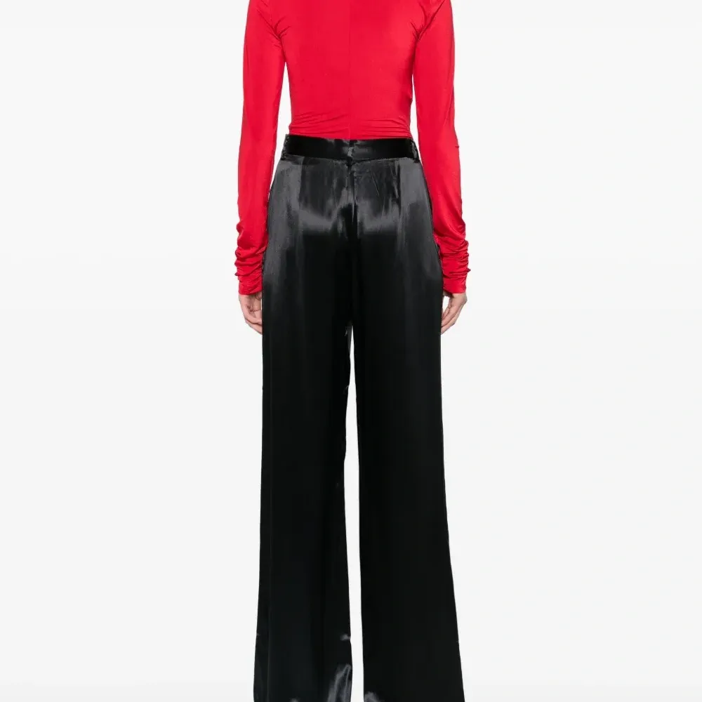 Боди с длинными рукавами и воротником-гольф Боди с длинными рукавами и воротником-гольф