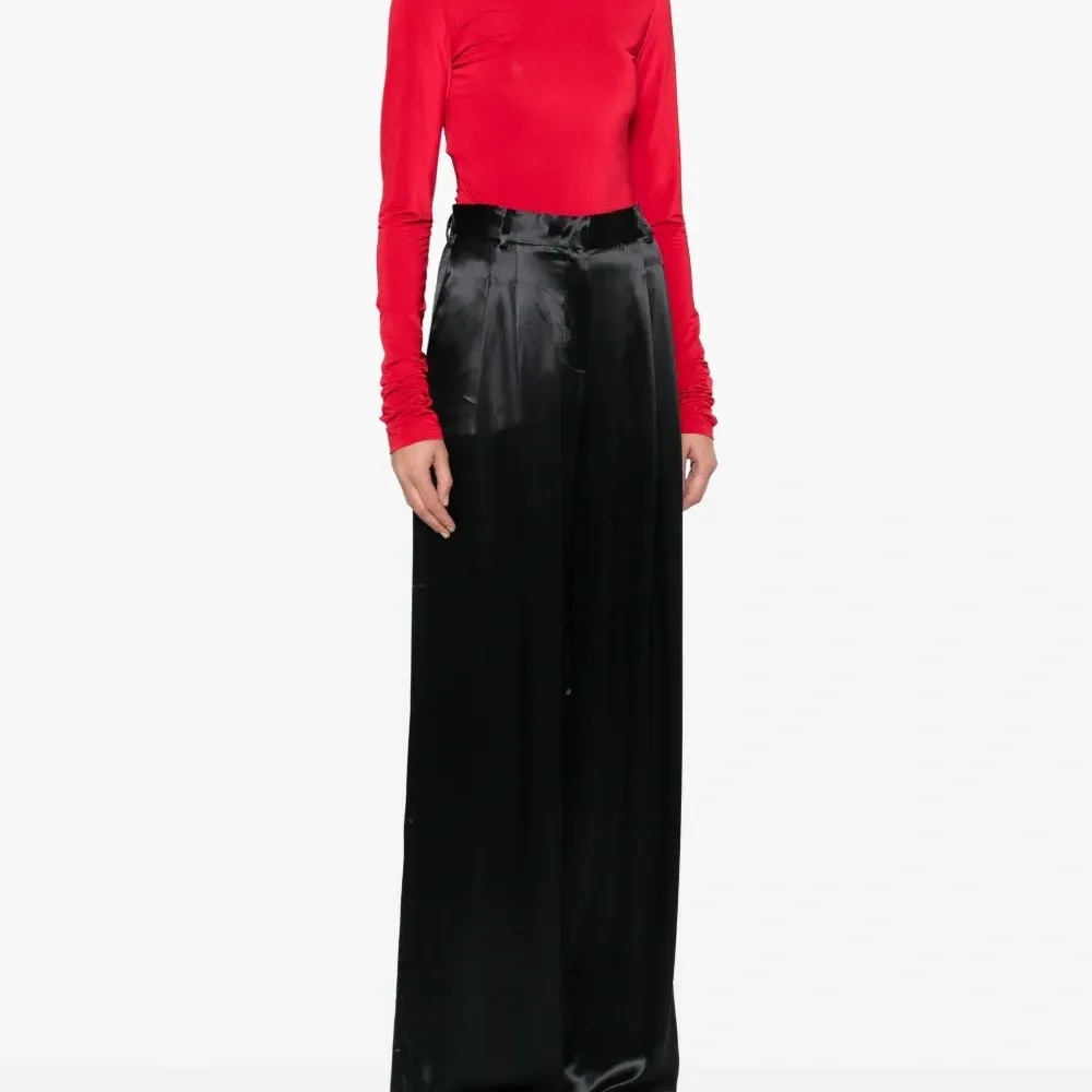 Боди с длинными рукавами и воротником-гольф Боди с длинными рукавами и воротником-гольф