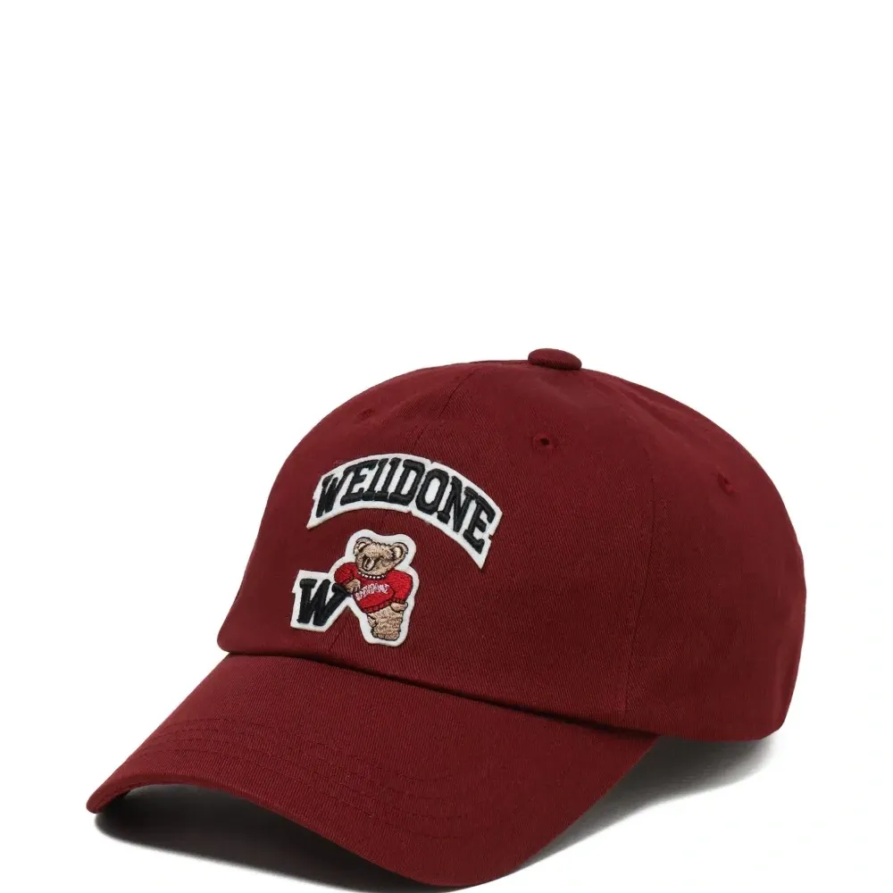 бейсболка с логотипом