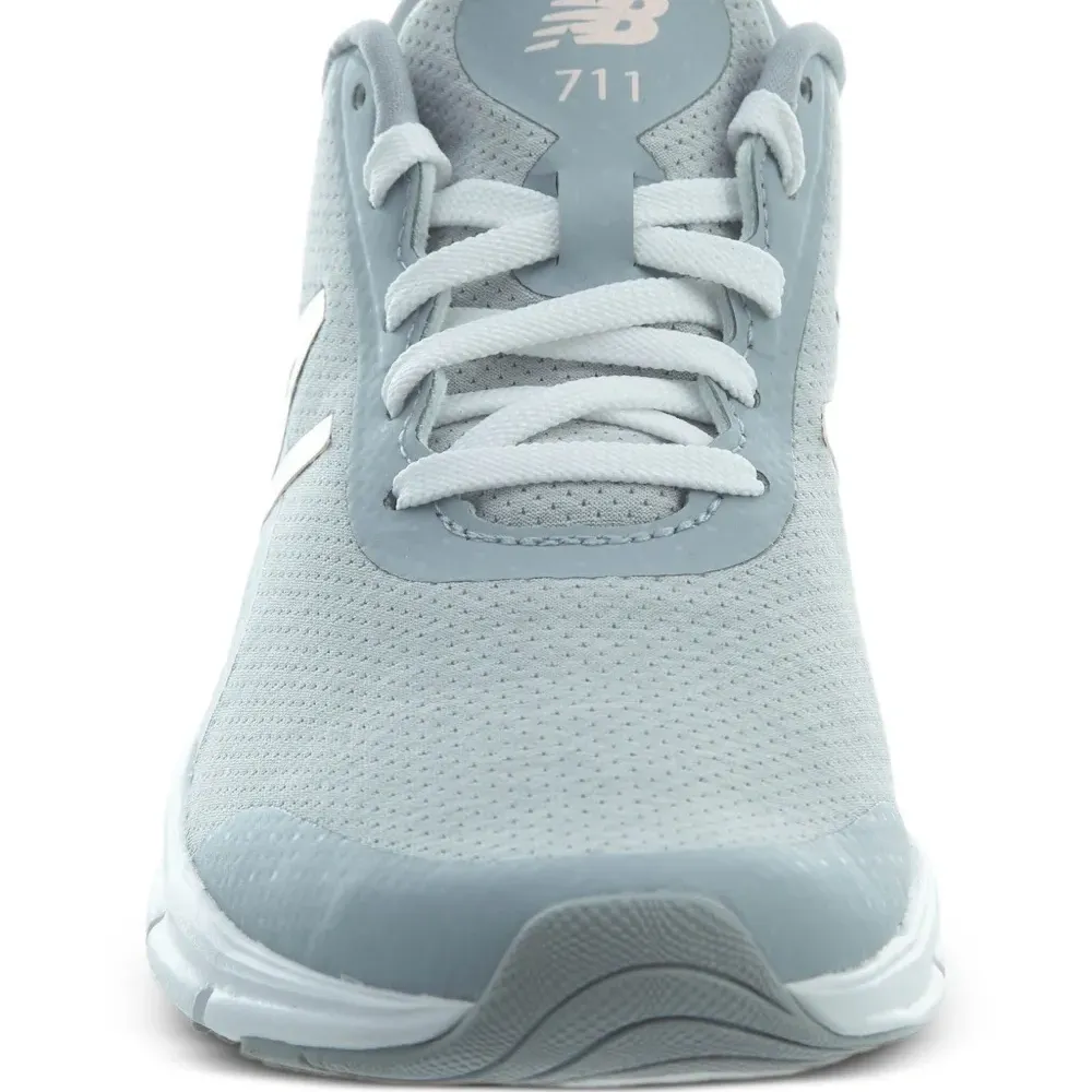 Кроссовки 711 с перфорацией