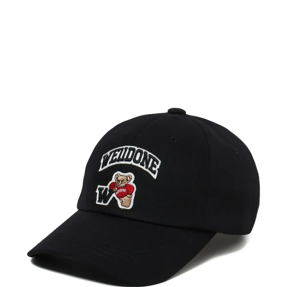 бейсболка с вышивкой