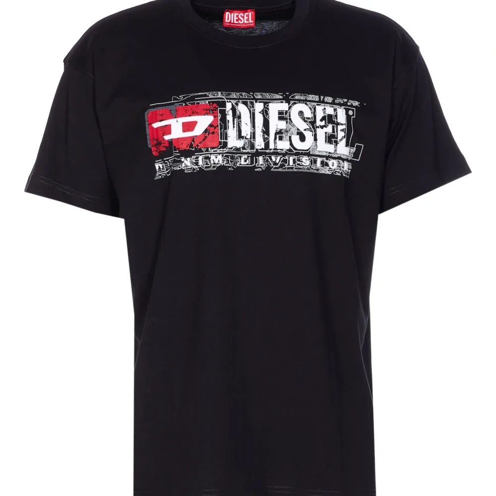 Футболка с графичным принтом