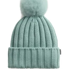 Шапка бини в рубчик с помпоном Шапка бини в рубчик с помпоном