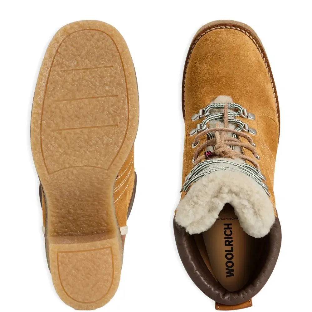 Ботильоны на шнуровке с отделкой из овчины Ботильоны на шнуровке с отделкой из овчины