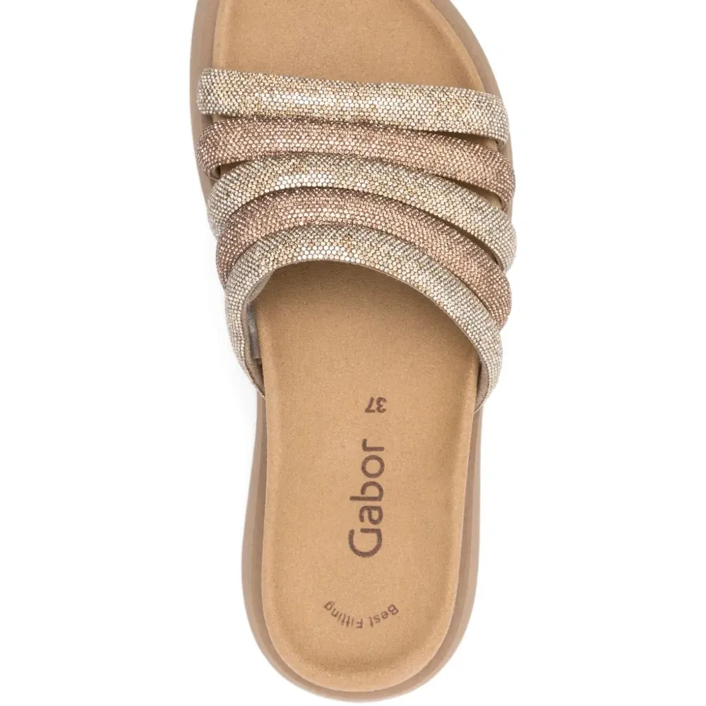 Шлепанцы с ремешками