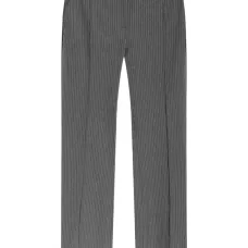 Брюки в тонкую полоску со складками