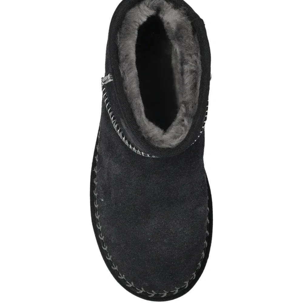 Ботинки с плетеной отделкой