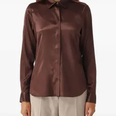 Рубашка на пуговицах