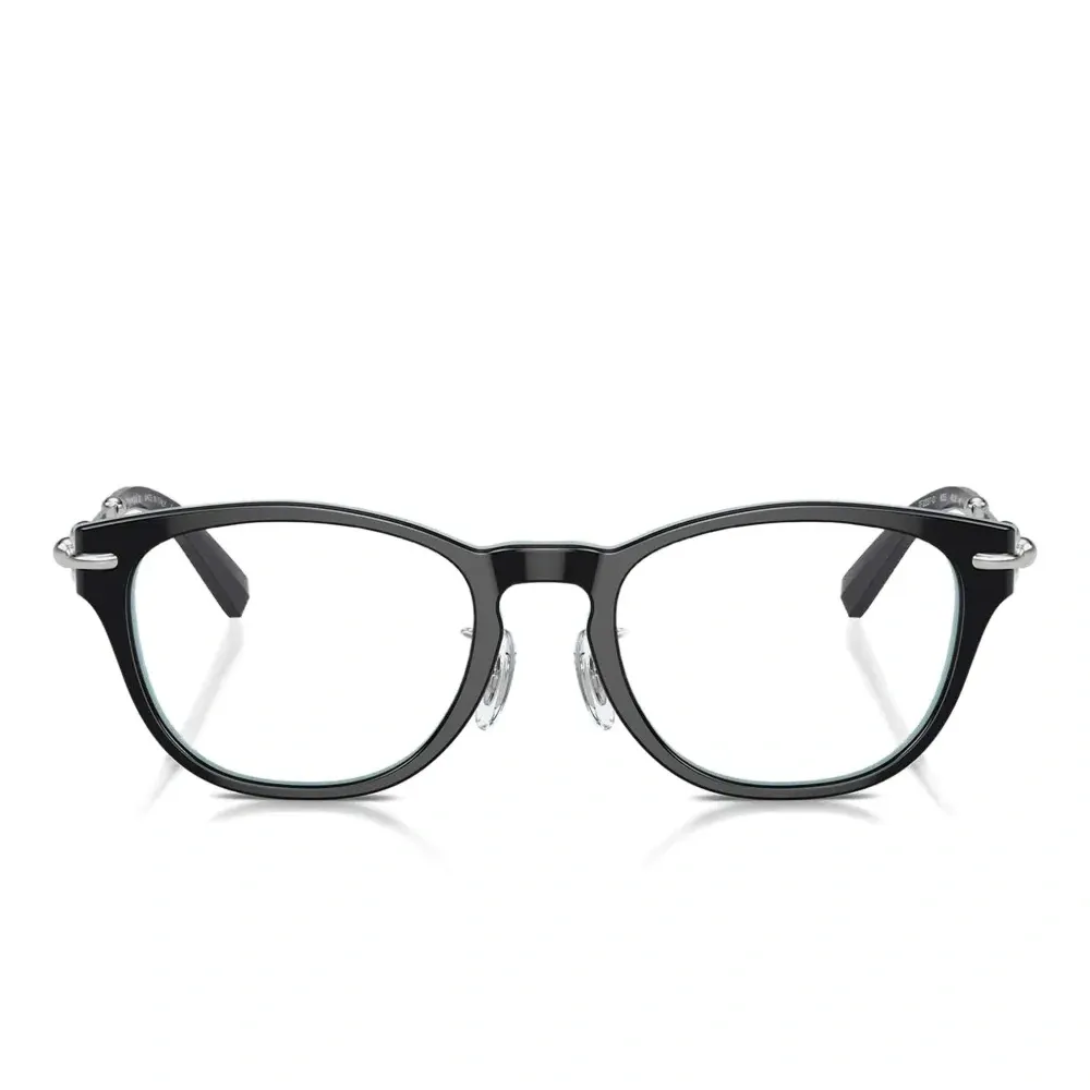 Очки в круглой оправе Очки в круглой оправе