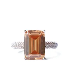 Кольцо с изумрудами