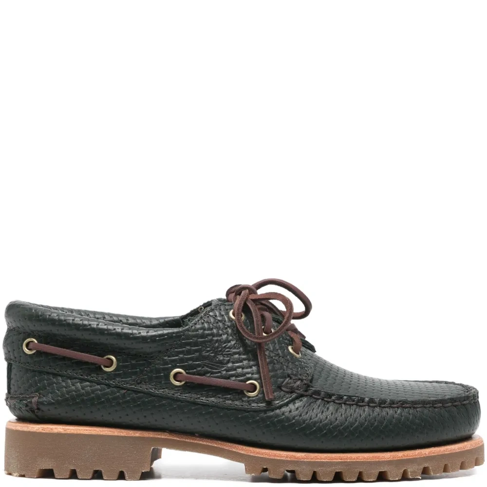 Фактурные топсайдеры на шнуровке