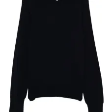 Свитер с круглым вырезом