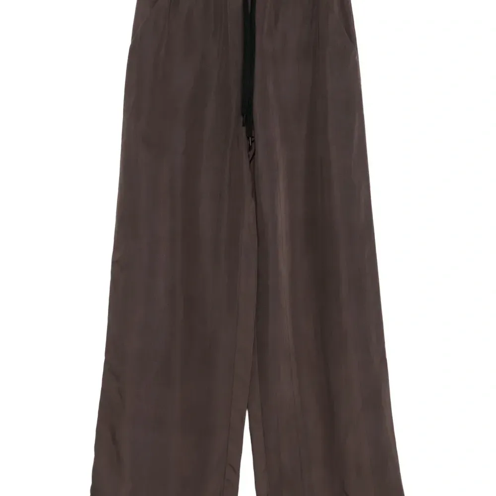 Брюки с эластичным поясом