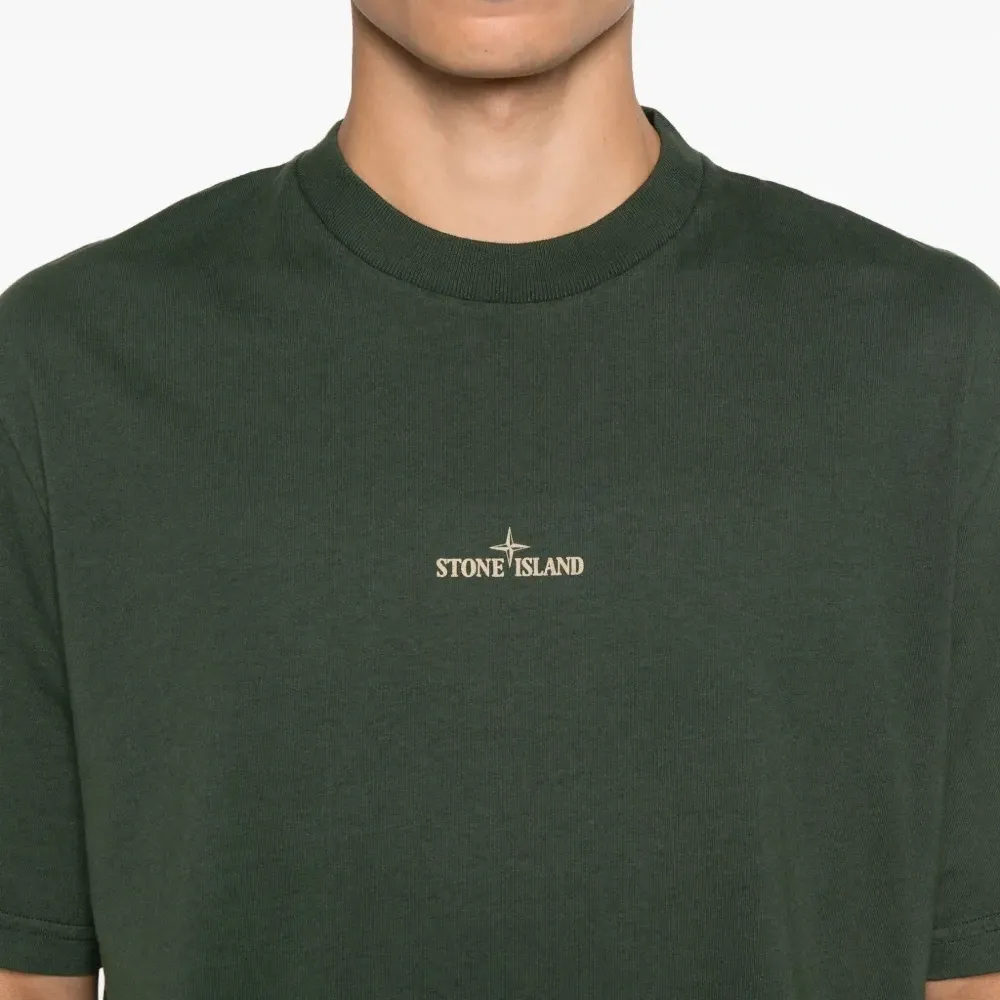 Футболка с логотипом