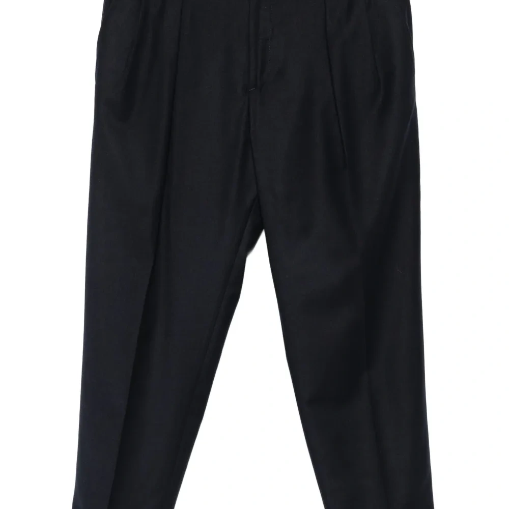 Брюки со складками