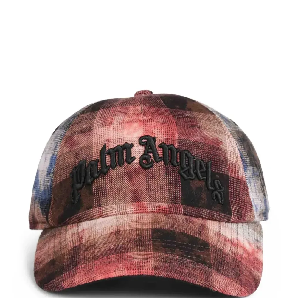 Бейсболка в клетку