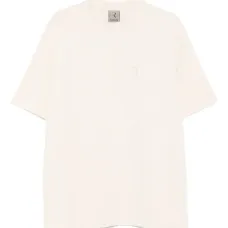 Футболка с вышитым логотипом