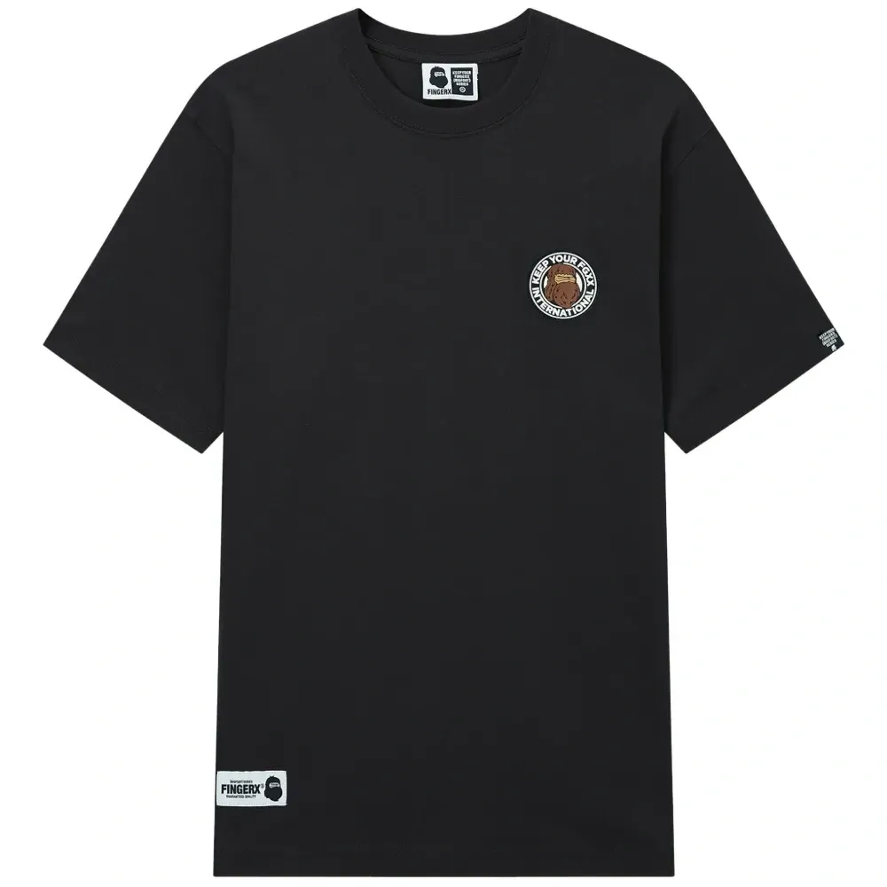 футболка с вышитым логотипом