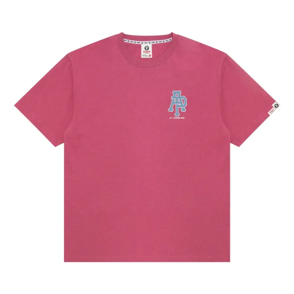 футболка с логотипом