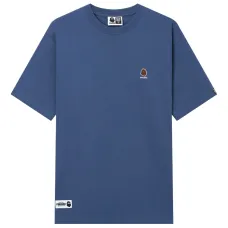 футболка с вышитым логотипом