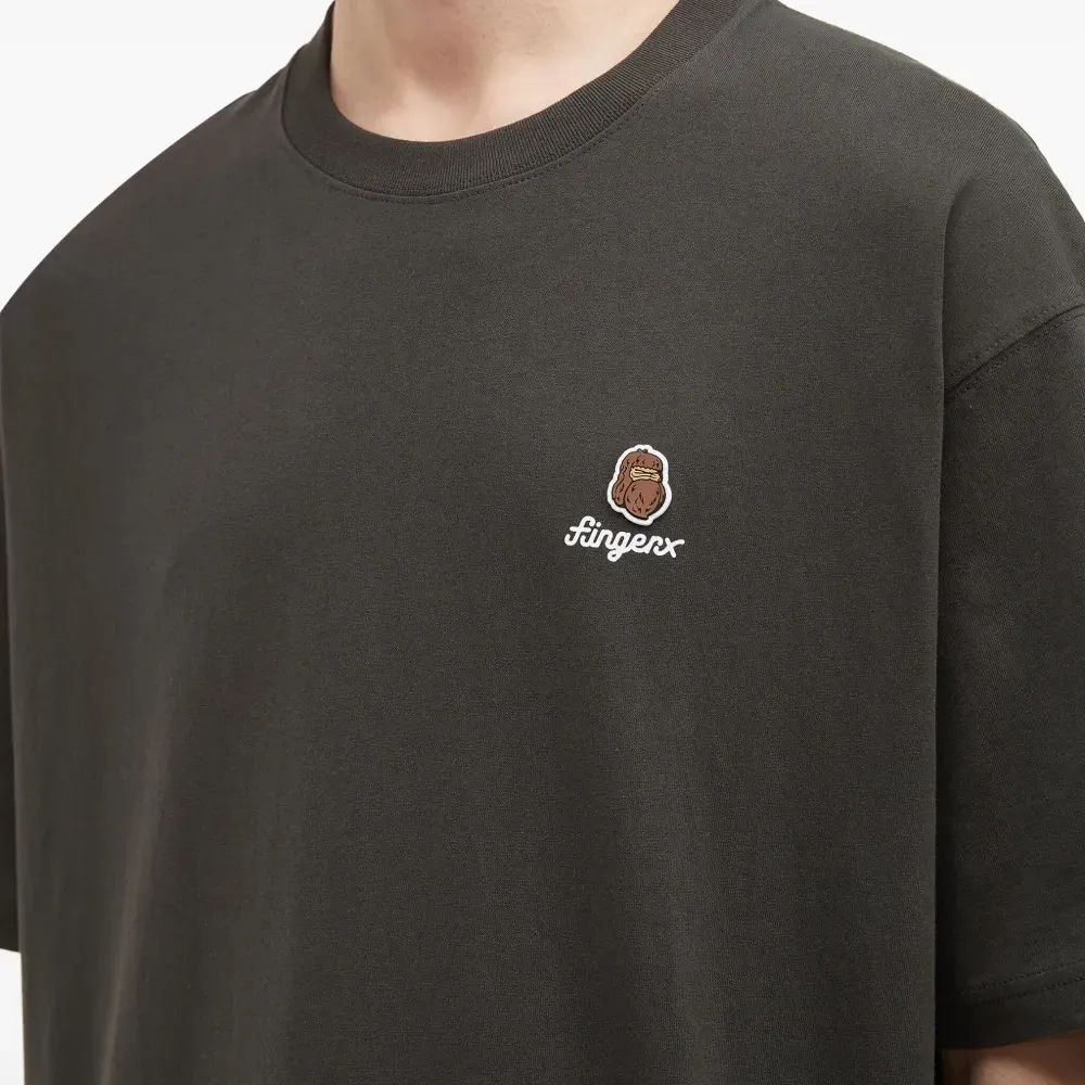 футболка с вышитым логотипом футболка с вышитым логотипом