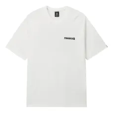 футболка с логотипом