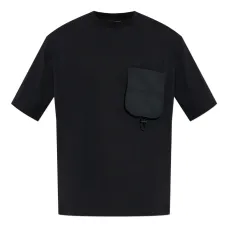 Футболка с карманом и вышивкой