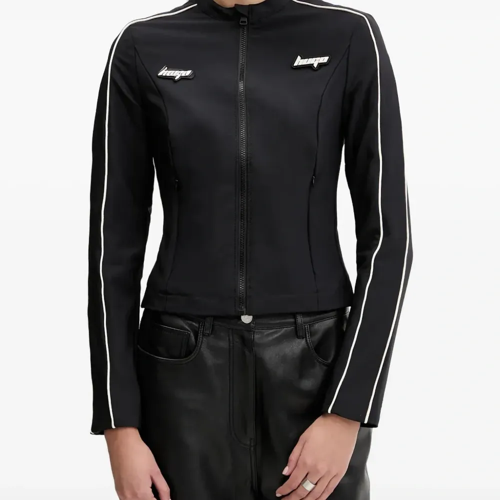 Куртка на молнии с логотипом