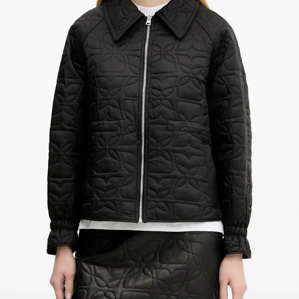 Стеганая куртка с цветочным узором