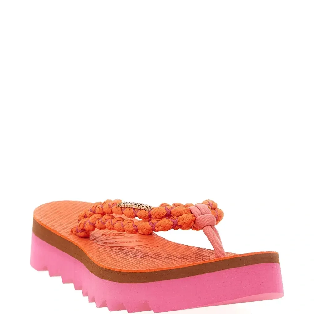 шлепанцы на платформе