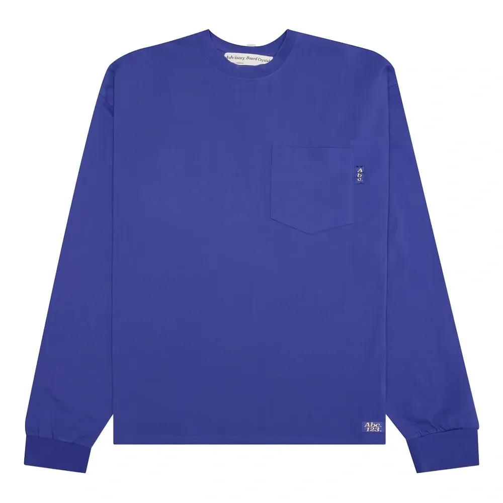 Футболка с длинными рукавами и карманом