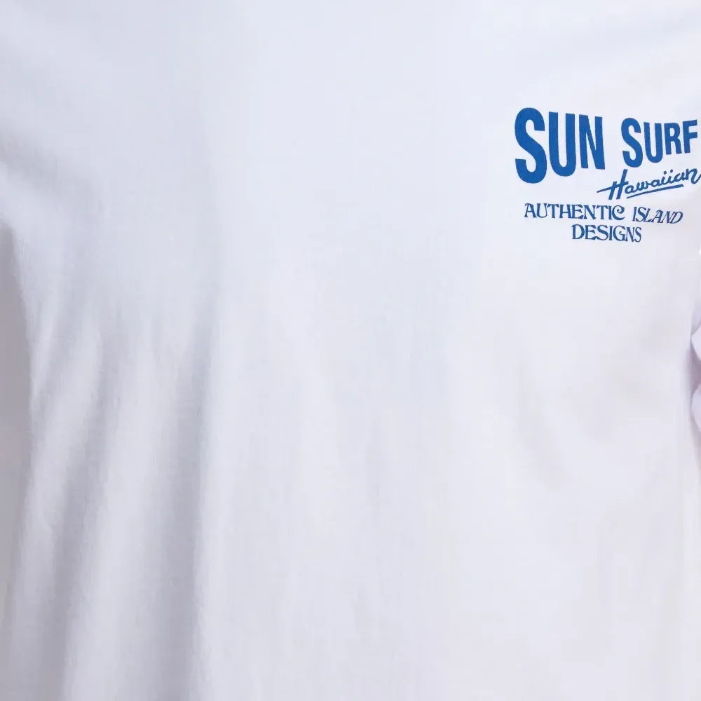 Футболка с круглым вырезом