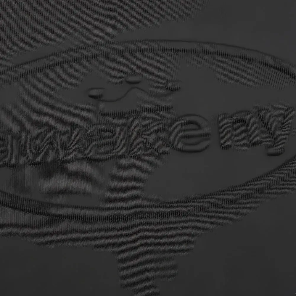 Толстовка с тисненым логотипом Толстовка с тисненым логотипом