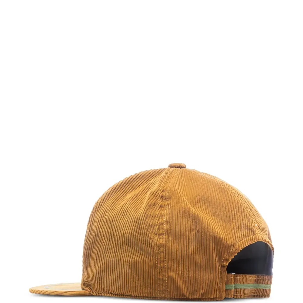 Кепка с вышивкой