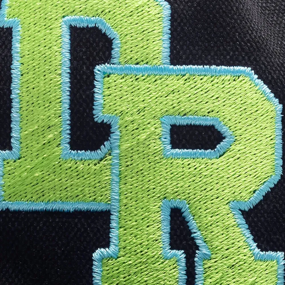 Кепка Symmetry с вышитым логотипом