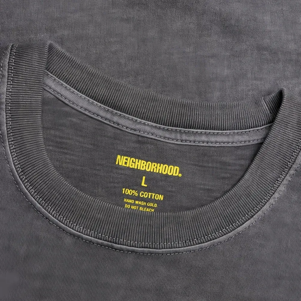 Футболка с графичным принтом