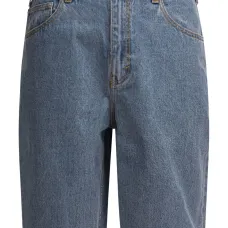 Джинсовые шорты